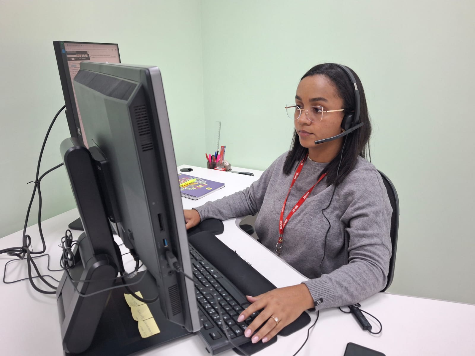 Rochelle de Medeiros, residente em Direito do NEAVIT de Lages