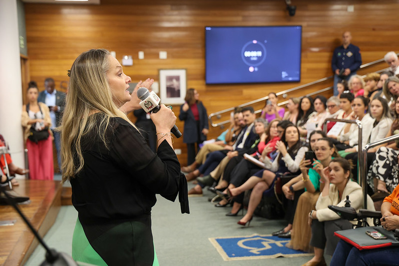 Vanessa defendeu a mudança cultural que estrutura a violência de gênero