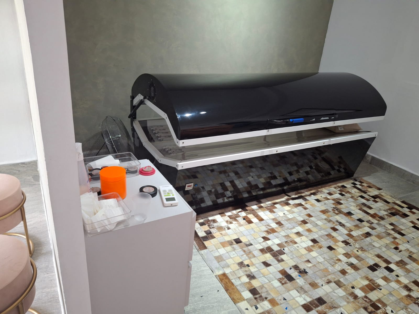 Câmaras de bronzeamento artificial UV foram apreendidas