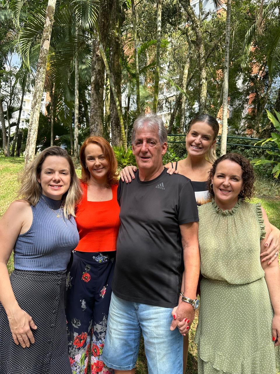 Filhas: Luiza, Juliana, Alessandra e Luciana