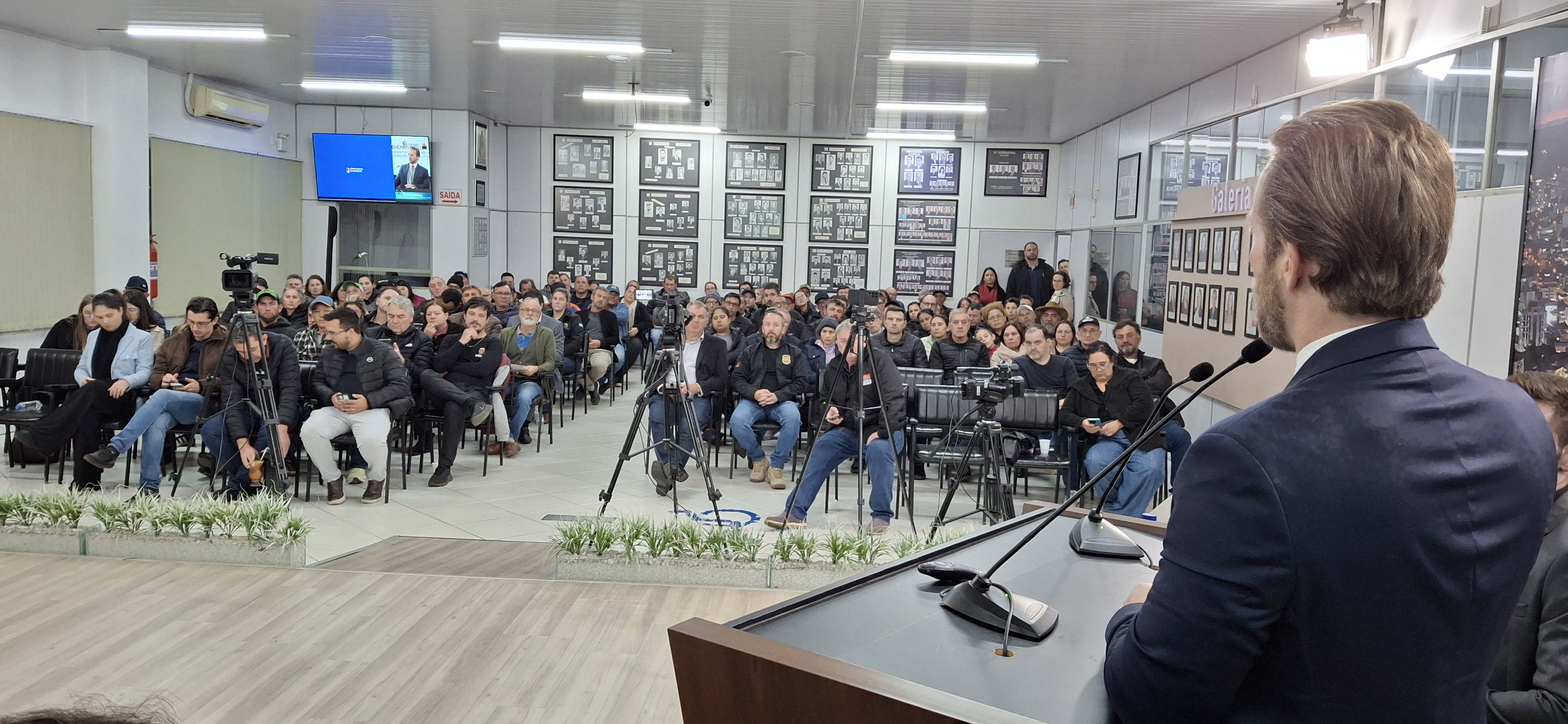 A audiência pública conduzida pelo MPSC apontou encaminhamentos para viabilizar a regularização do loteamento clandestino