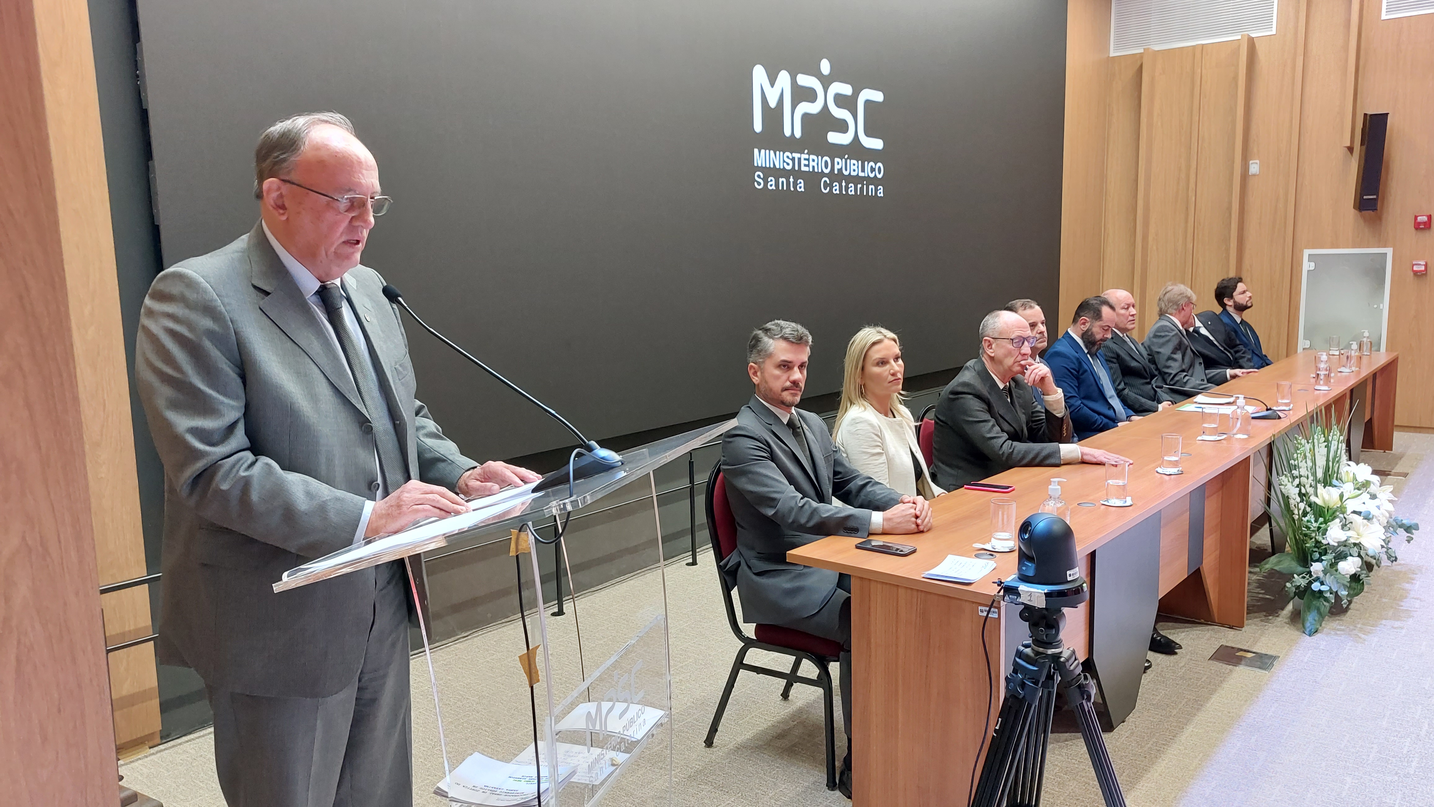 Nova composição do Conselho Superior toma posse