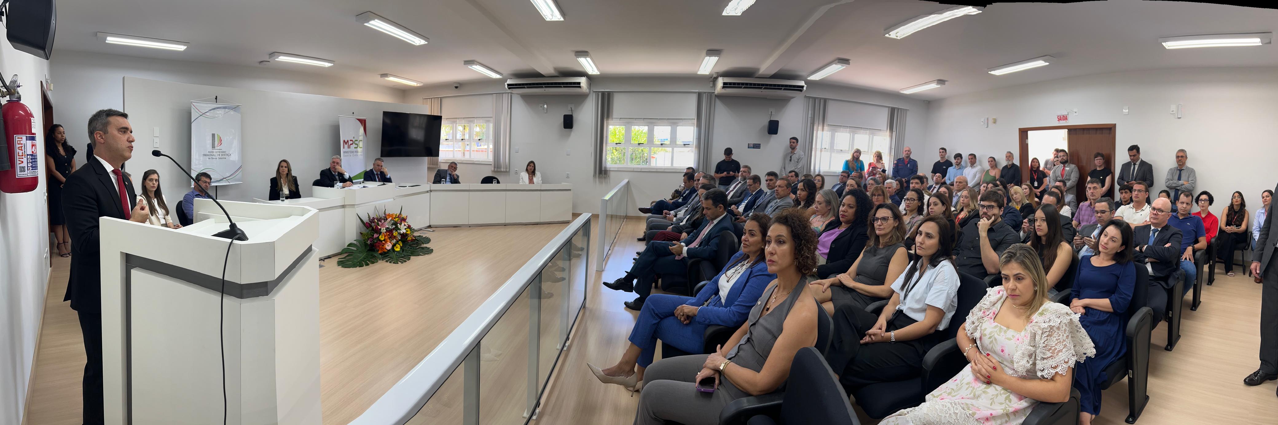 Expansão no Litoral Norte: MPSC instala 3ª Promotoria de Justiça de Porto Belo