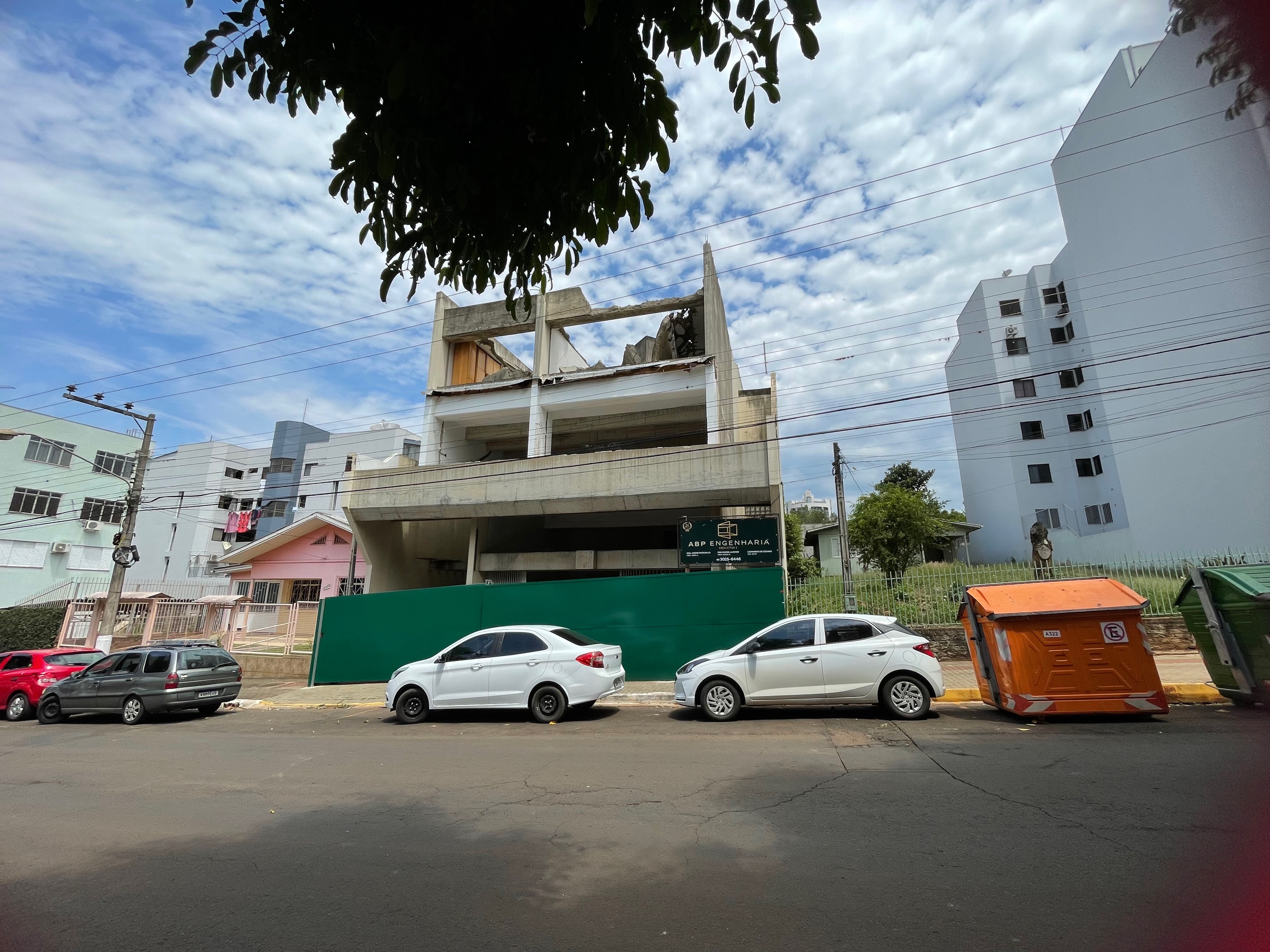 Direito ao Sol: MPSC obtém decisão e suspende obra em Chapecó