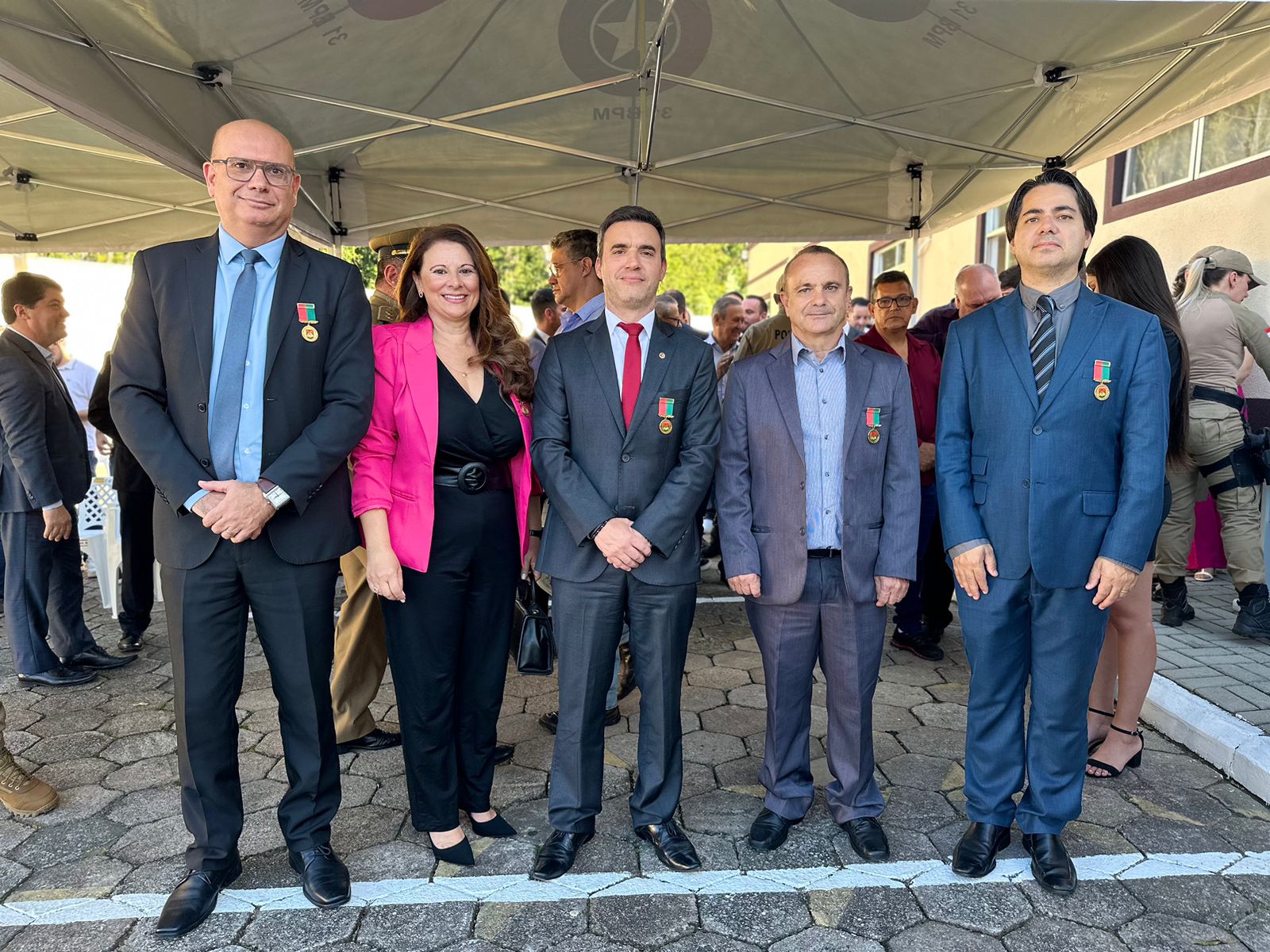 Promotores de Justiça são homenageados pela Polícia Militar em Itapema