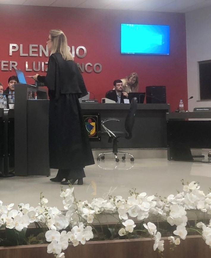 Homem que tentou matar esposa por não aceitar separação e divisão de bens é condenado