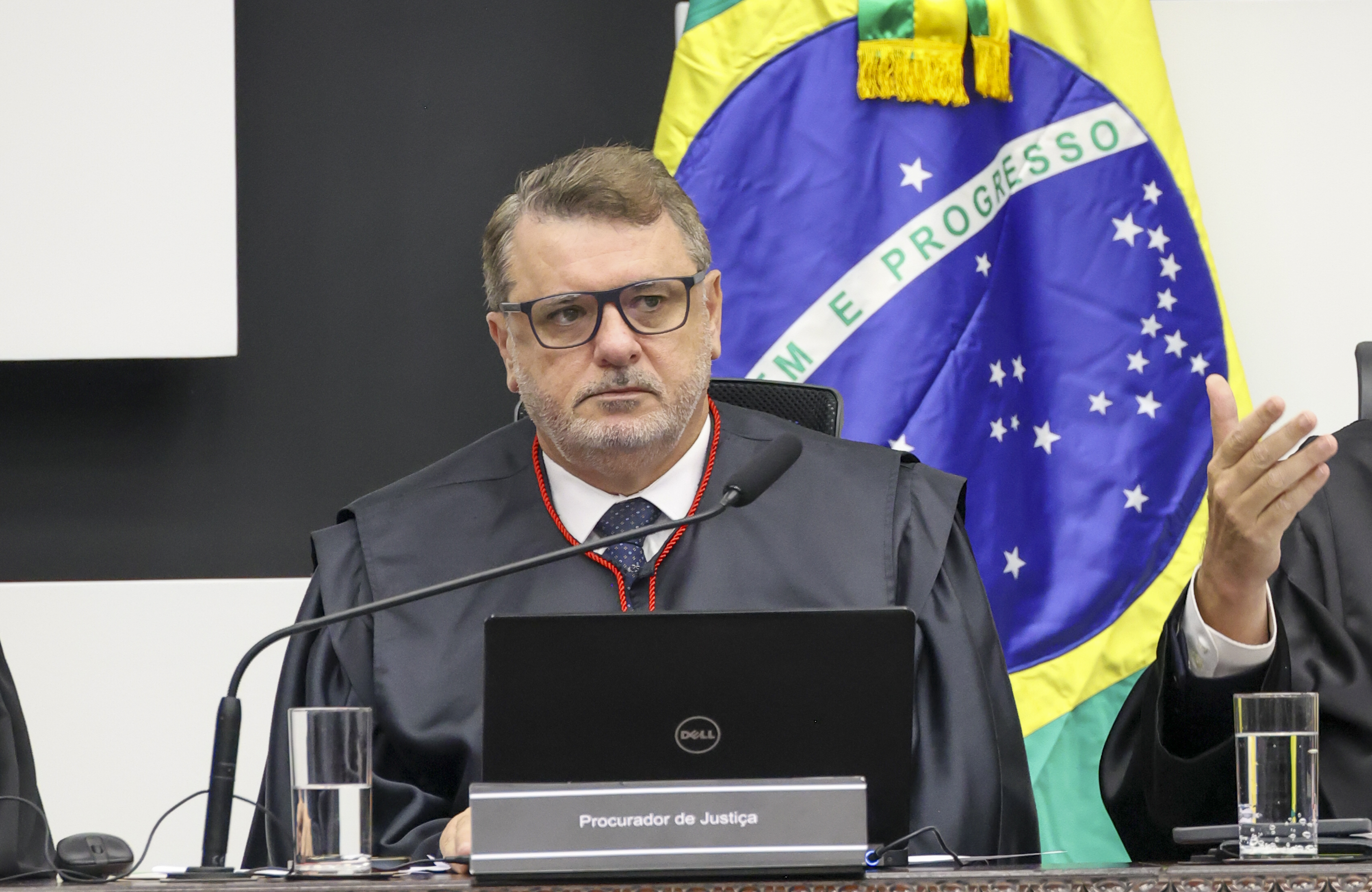 Procurador-Geral de Justiça participa de sessão do Pleno do TJSC