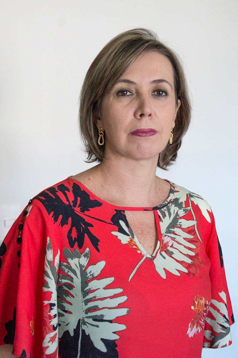 Promotora de Justiça toma posse na Academia Catarinense de Letras Jurídicas