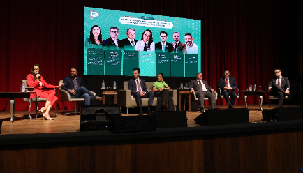 Fraudes digitais e defesa do consumidor: Coordenadora do CCO participa do 1º Congresso Internacional do Procon de SC