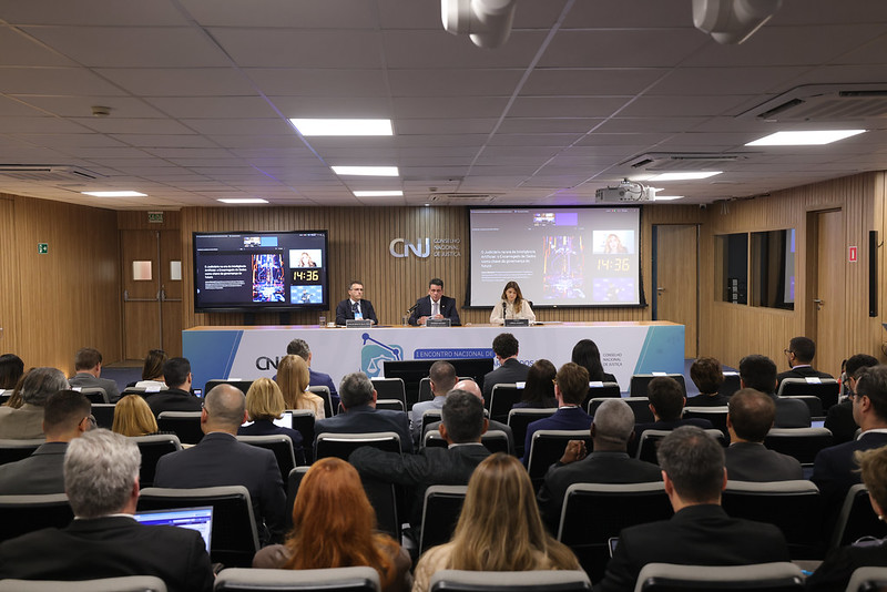 Promotor de Justiça Carlos Teive apresenta experiências em proteção de dados pessoais durante encontro do CNJ