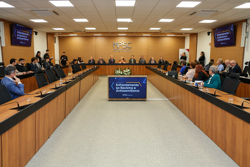 Seminário do MPSC fortalece ações contra racismo e antissemitismo