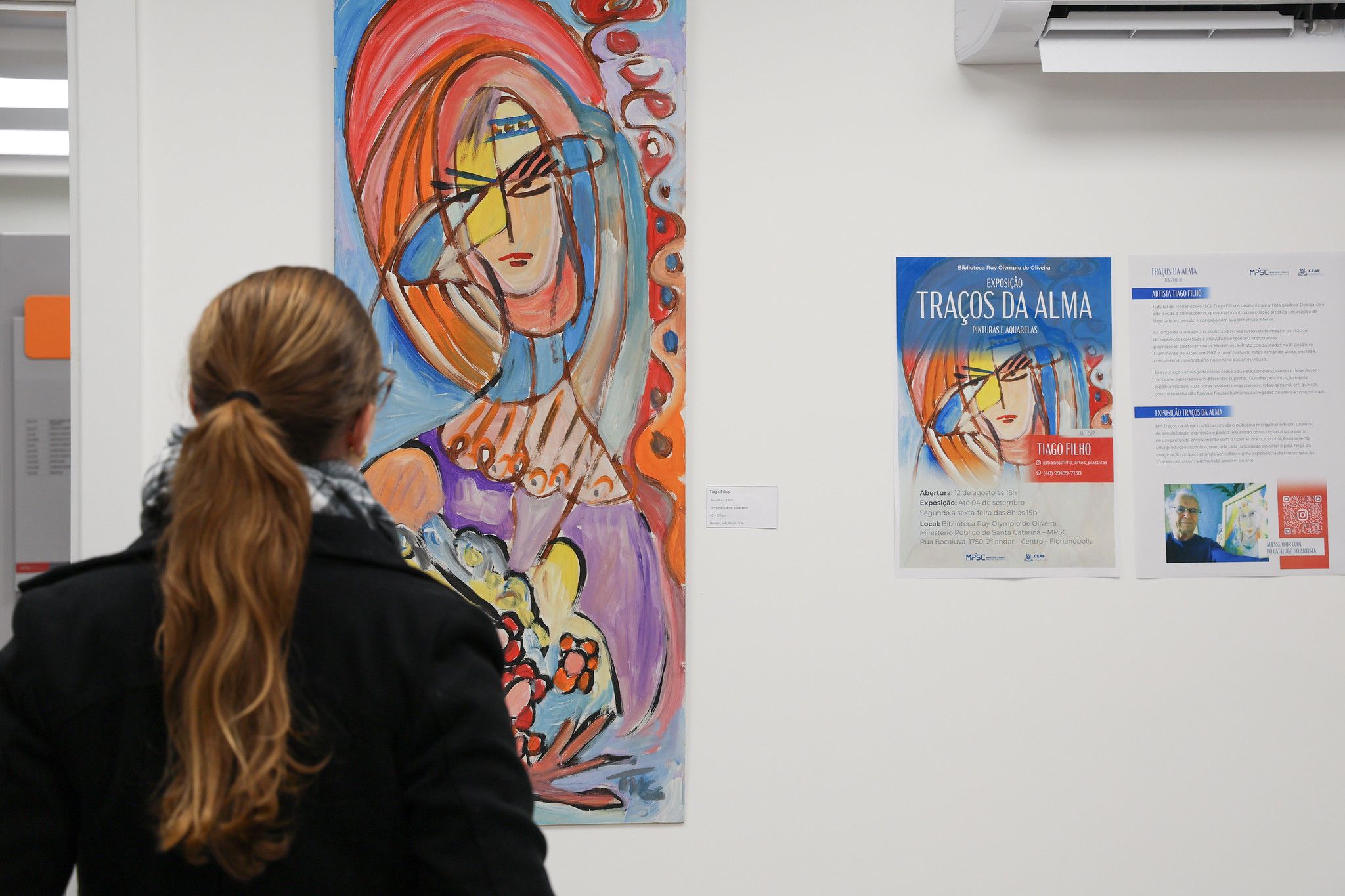 De casa cheia, Biblioteca do MPSC inaugura exposição “Traços da alma”