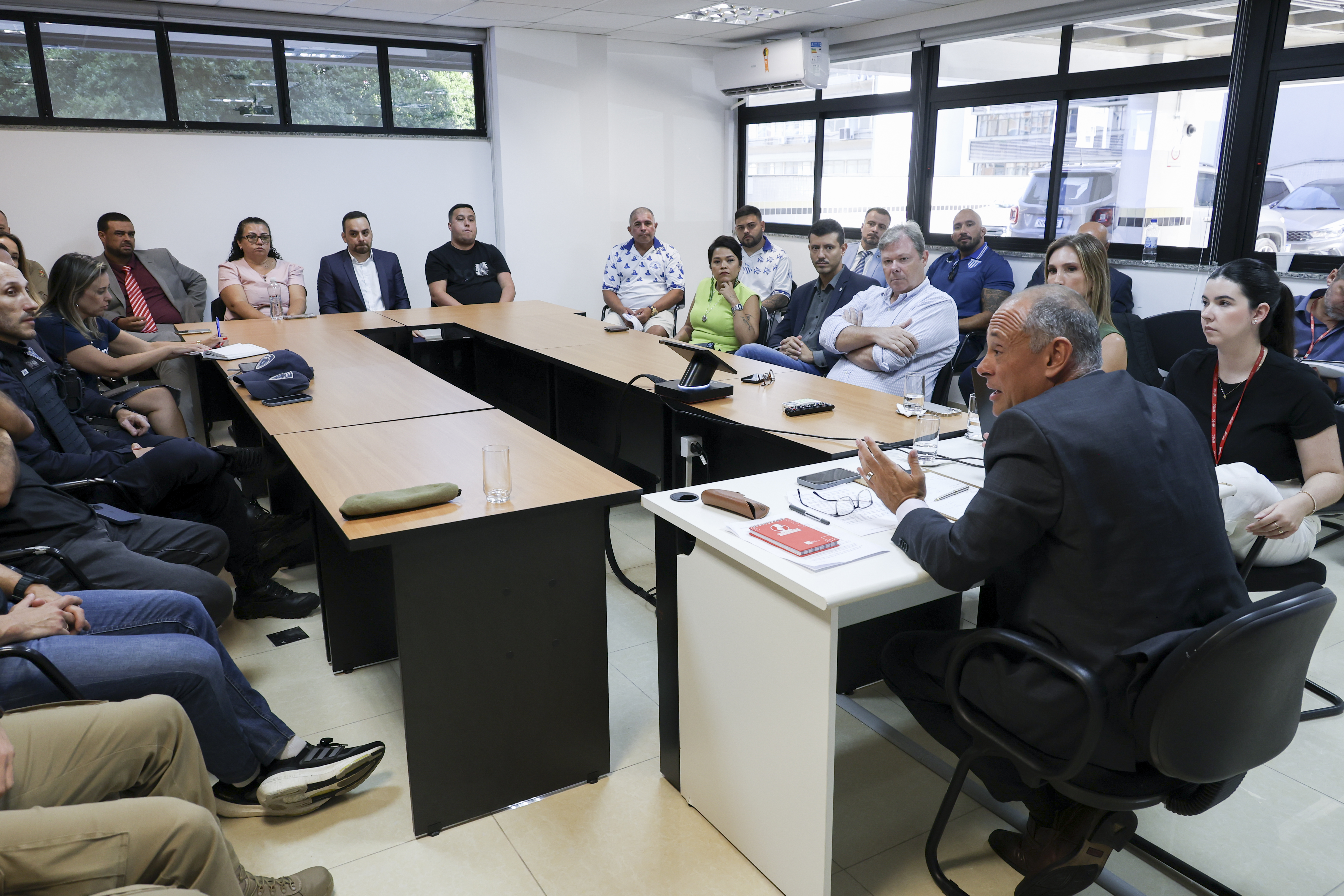 MPSC reúne forças policiais, clubes de Florianópolis e torcidas organizadas para debater segurança no próximo clássico