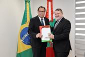 PGJ entrega ao Poder Judiciário de Santa Catarina a lista sêxtupla para a vaga de Desembargador