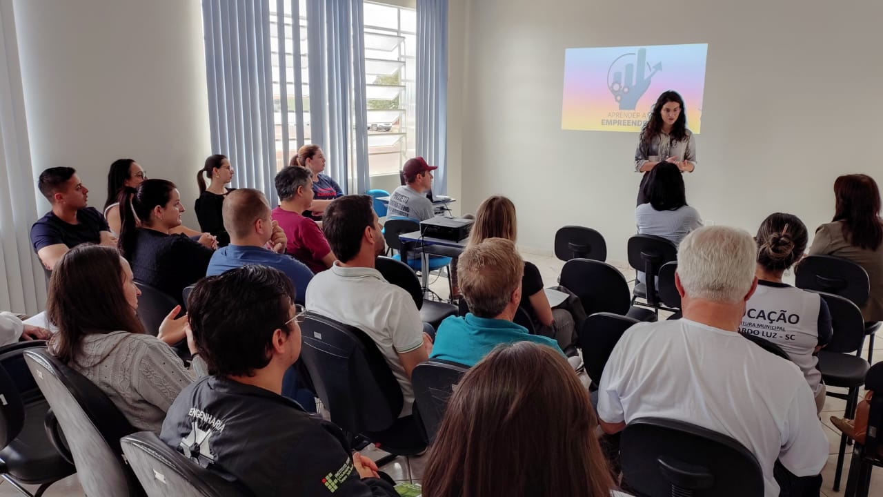 Aprender a Empreender: Projeto criado e premiado pelo MPSC é replicado pela Prefeitura de Abelardo Luz