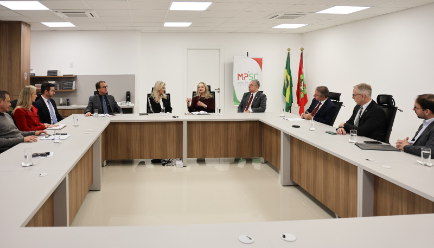 MPSC traça estratégia conjunta com TCE e Secretaria de Educação para aprimorar o programa Universidade Gratuita