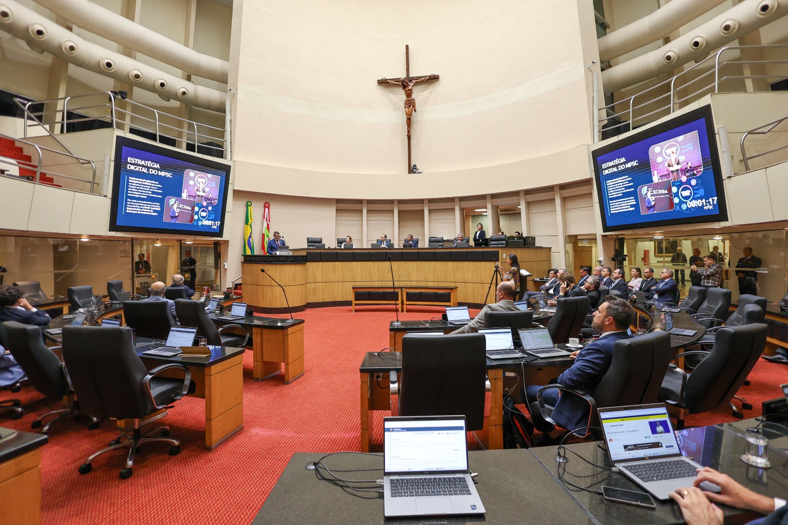 PGJ apresenta resultados da atuação do MPSC na ALESC