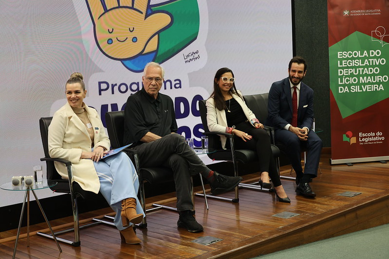 Educação e esporte são destaque em painel sobre combate à corrupção