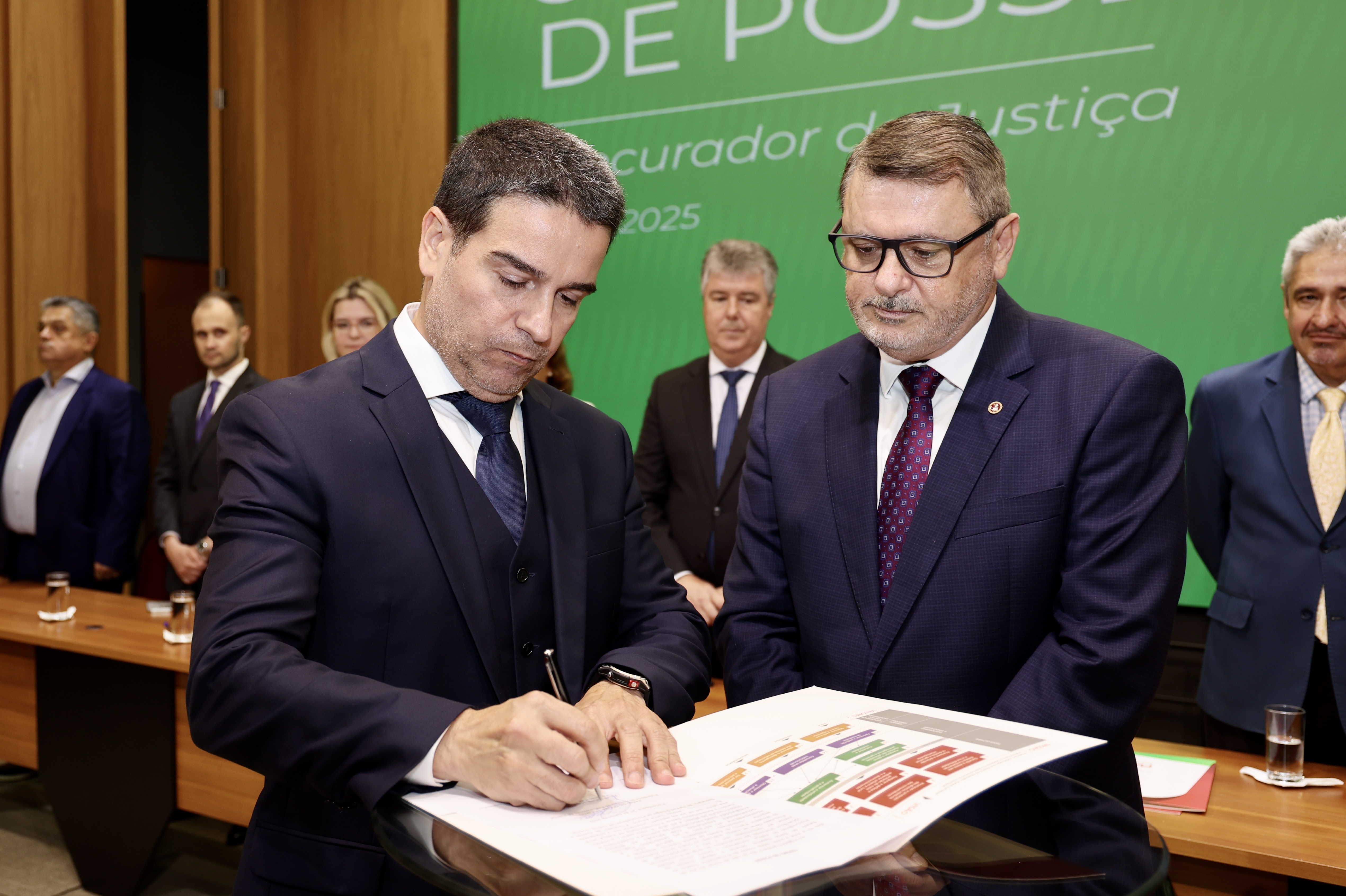 Promotor de Justiça Julio André Locatelli toma posse como Procurador de Justiça do MPSC