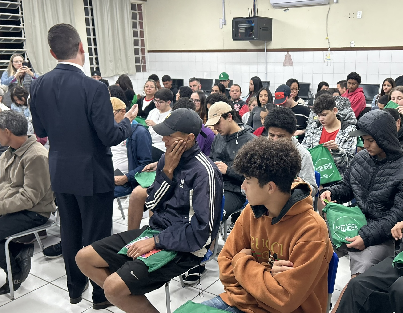 Projetos do MPSC levam conscientização e informação a estudantes em Criciúma
