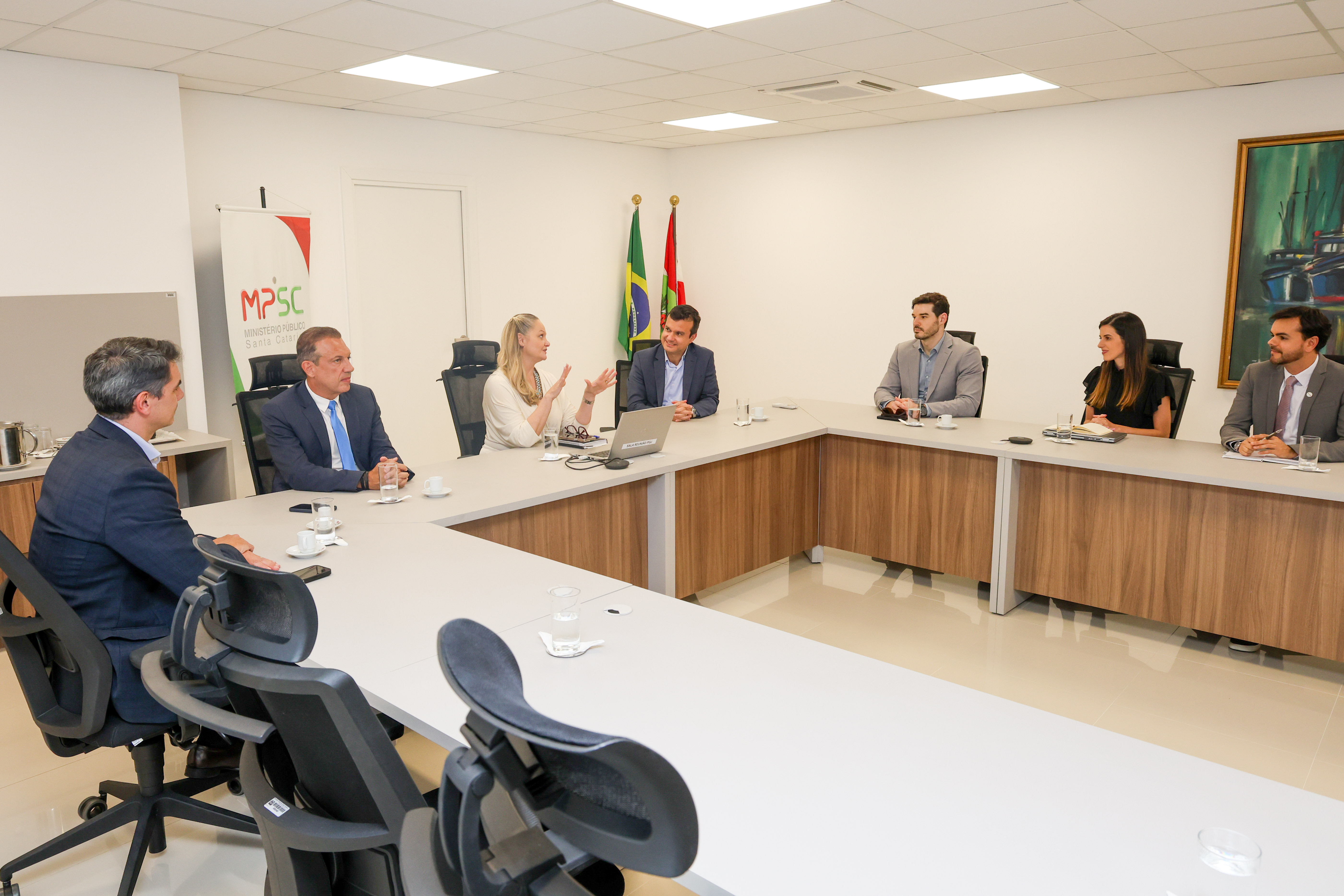 MPSC fortalece parceria com ACATE para ampliar uso de tecnologia