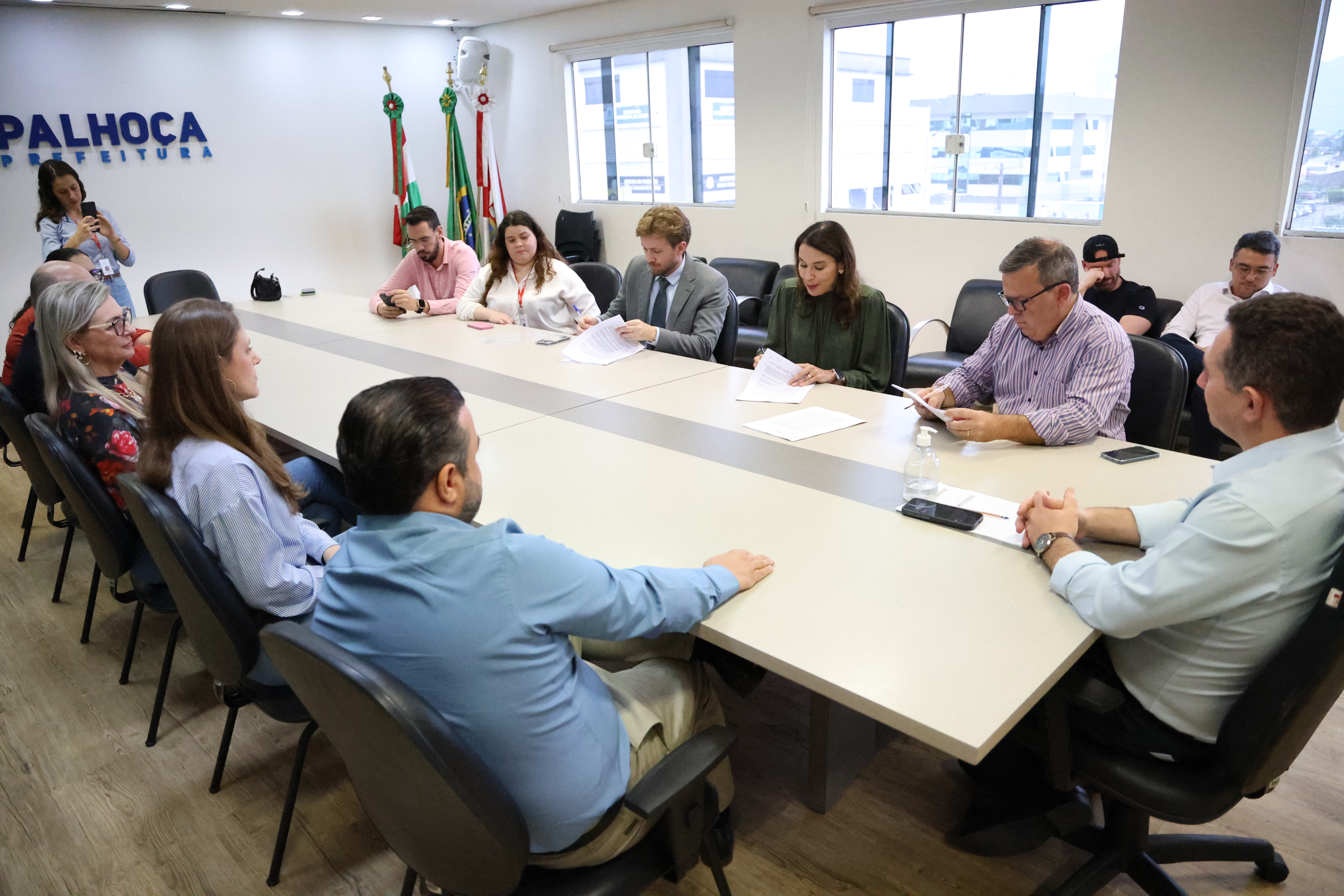 Palhoça firma acordo com MPSC para ampliar vagas na educação infantil até 2033