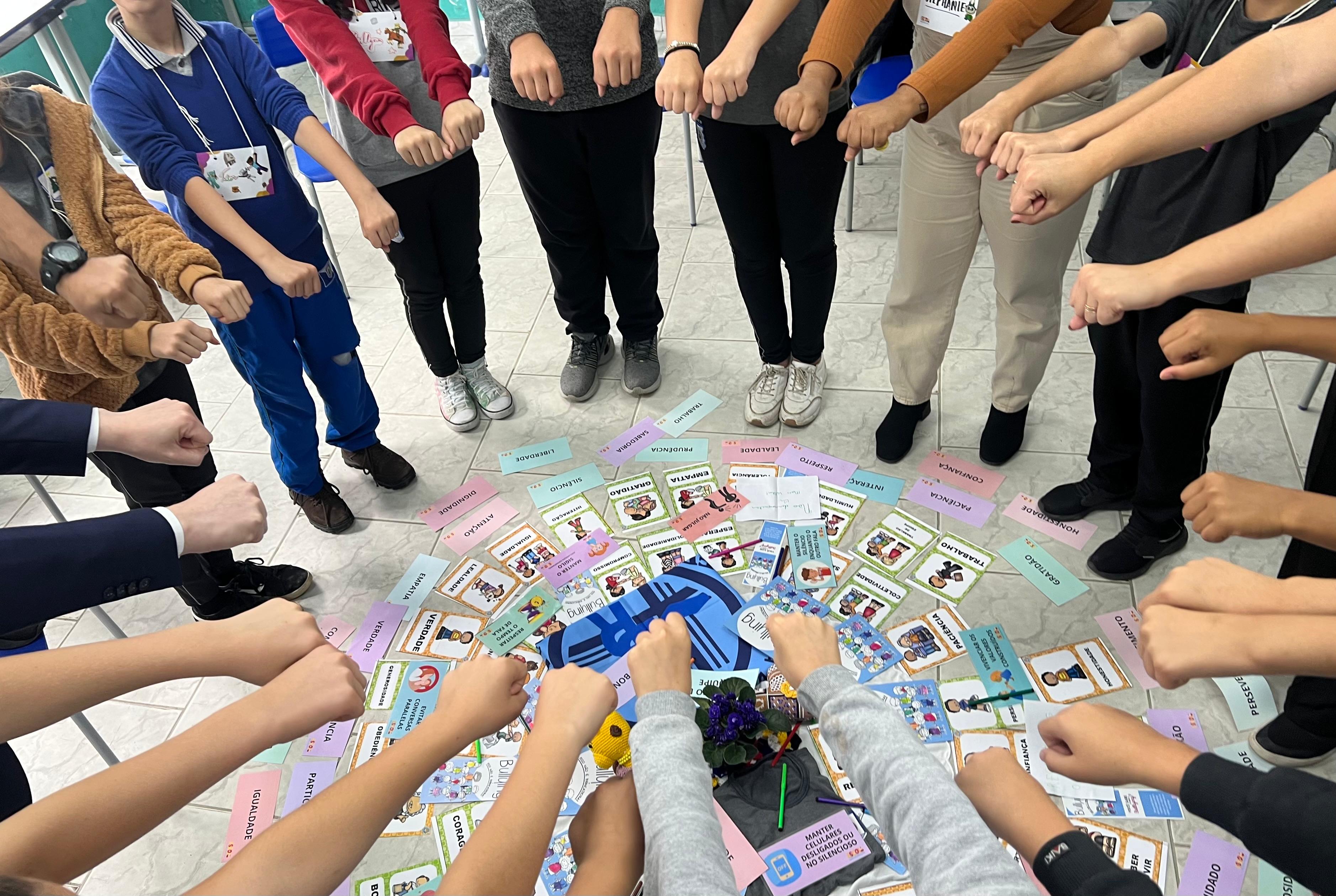 Projeto Escola Restaurativa mobiliza mais de 300 participantes no Alto Vale e encerra o ano com ações em Taió, Salete e Mirim Doce