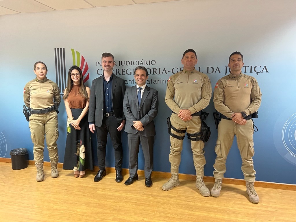 Medidas protetivas mais efetivas contra violência infantil são foco de articulação entre MPSC, TJSC e PM