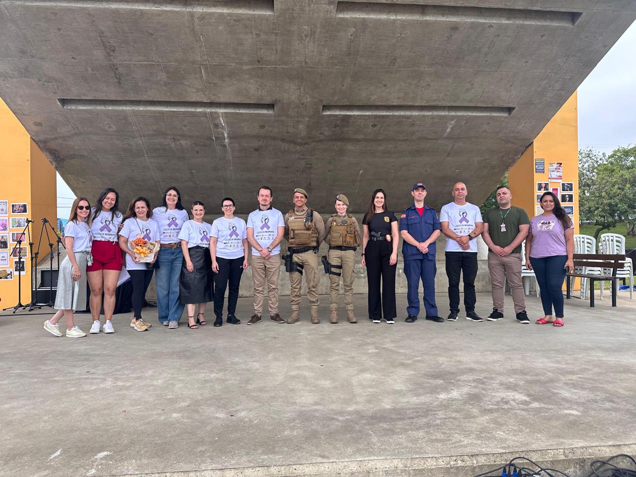 Ação “Laços de respeito” reúne rede de proteção para conscientizar sobre violência doméstica